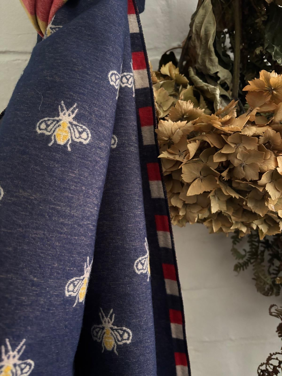 Luxury Reversible Wool Winter Scarf – Soft, Warm, Premium Wool