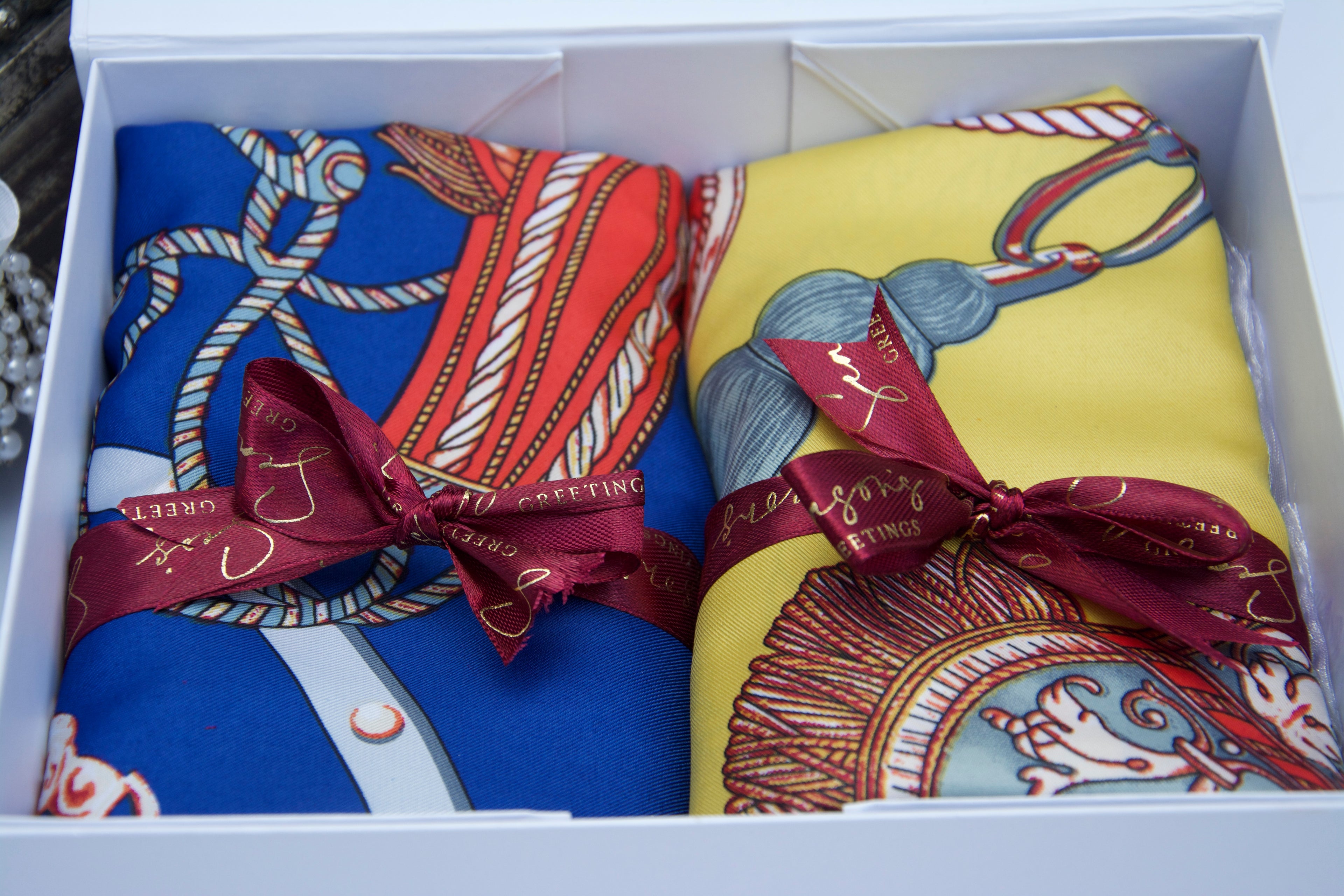 Colour Patterns Twin Luxury Gift Set