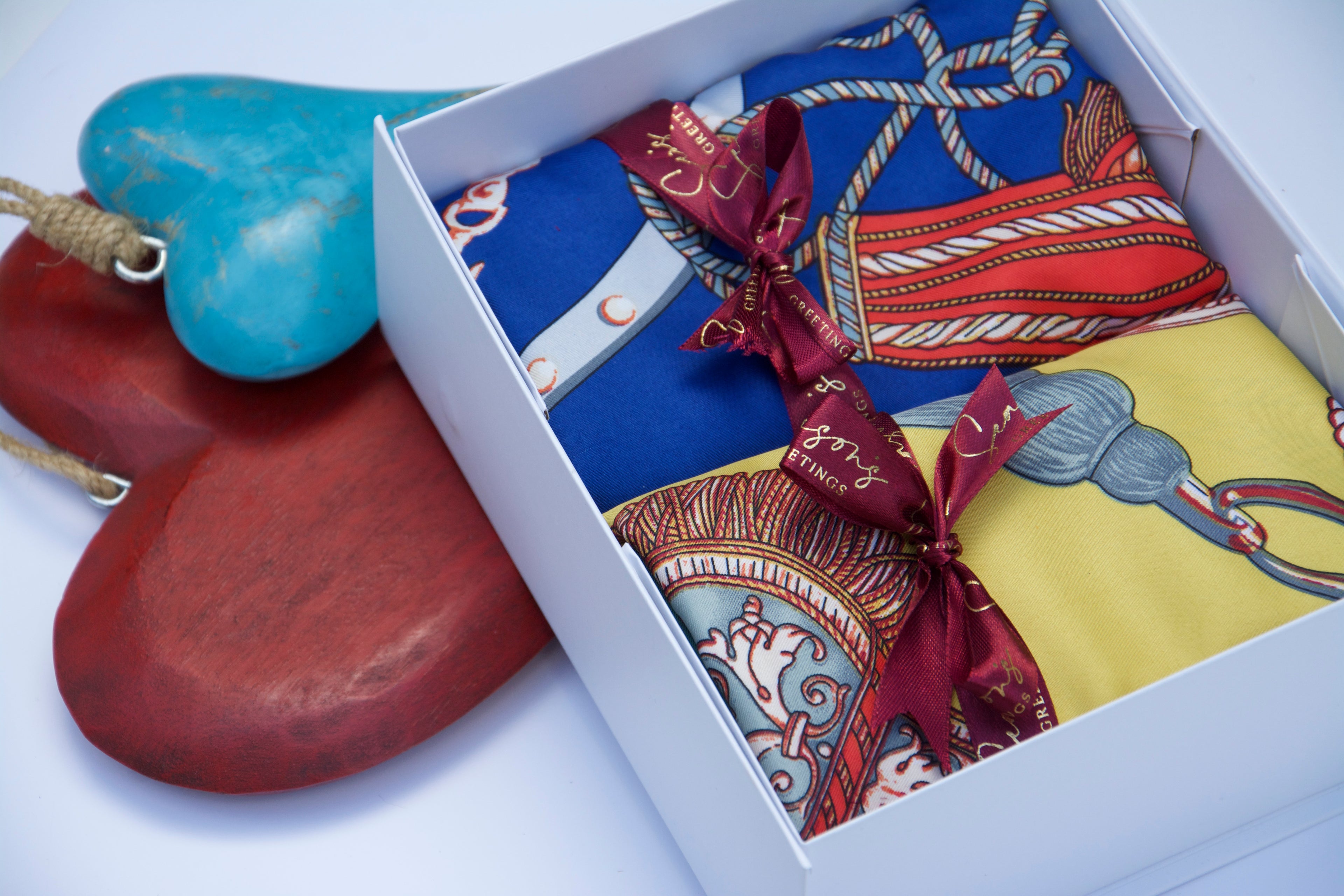 Colour Patterns Twin Luxury Gift Set