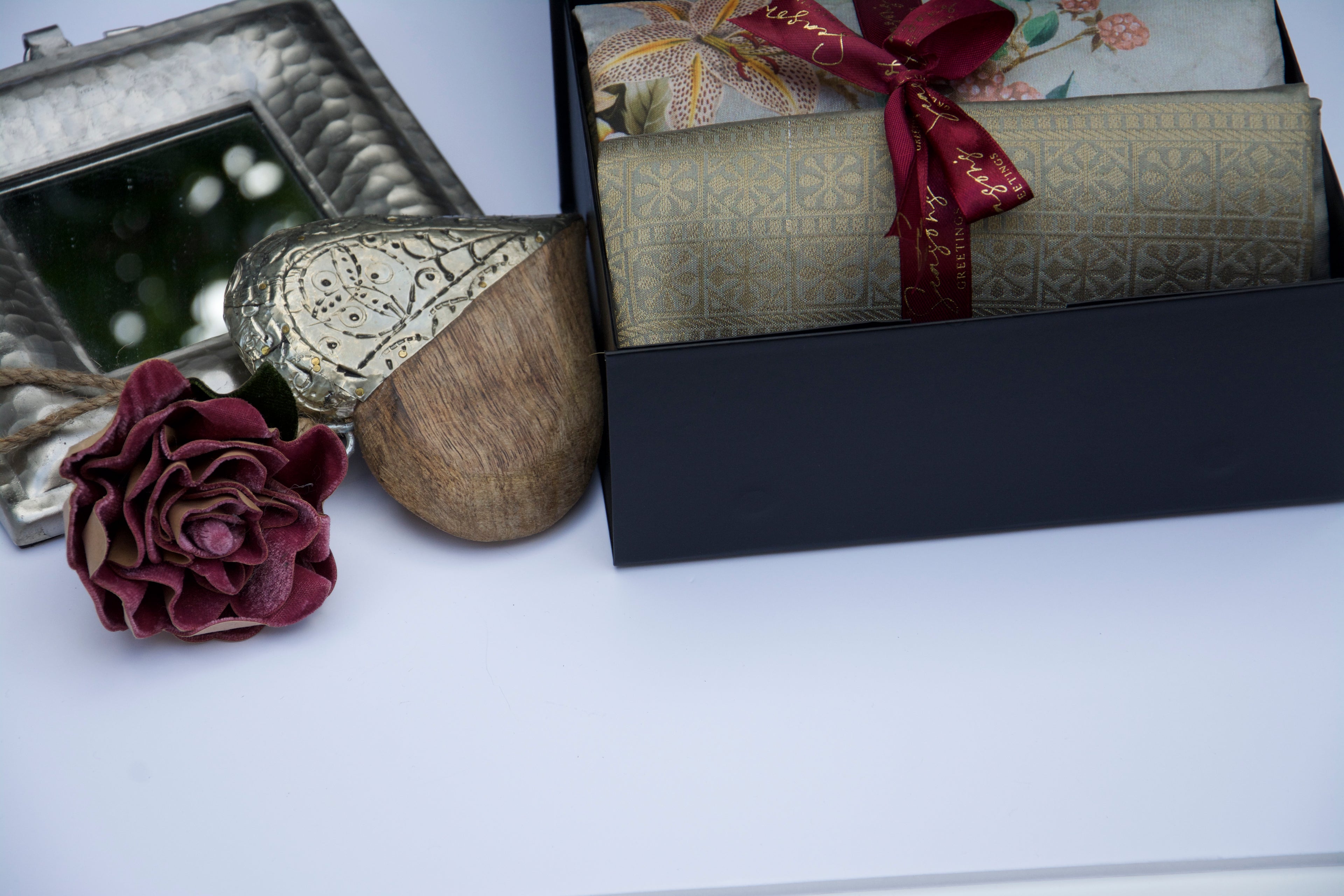 Twin scarf pack - Organza Tint of Pale Green