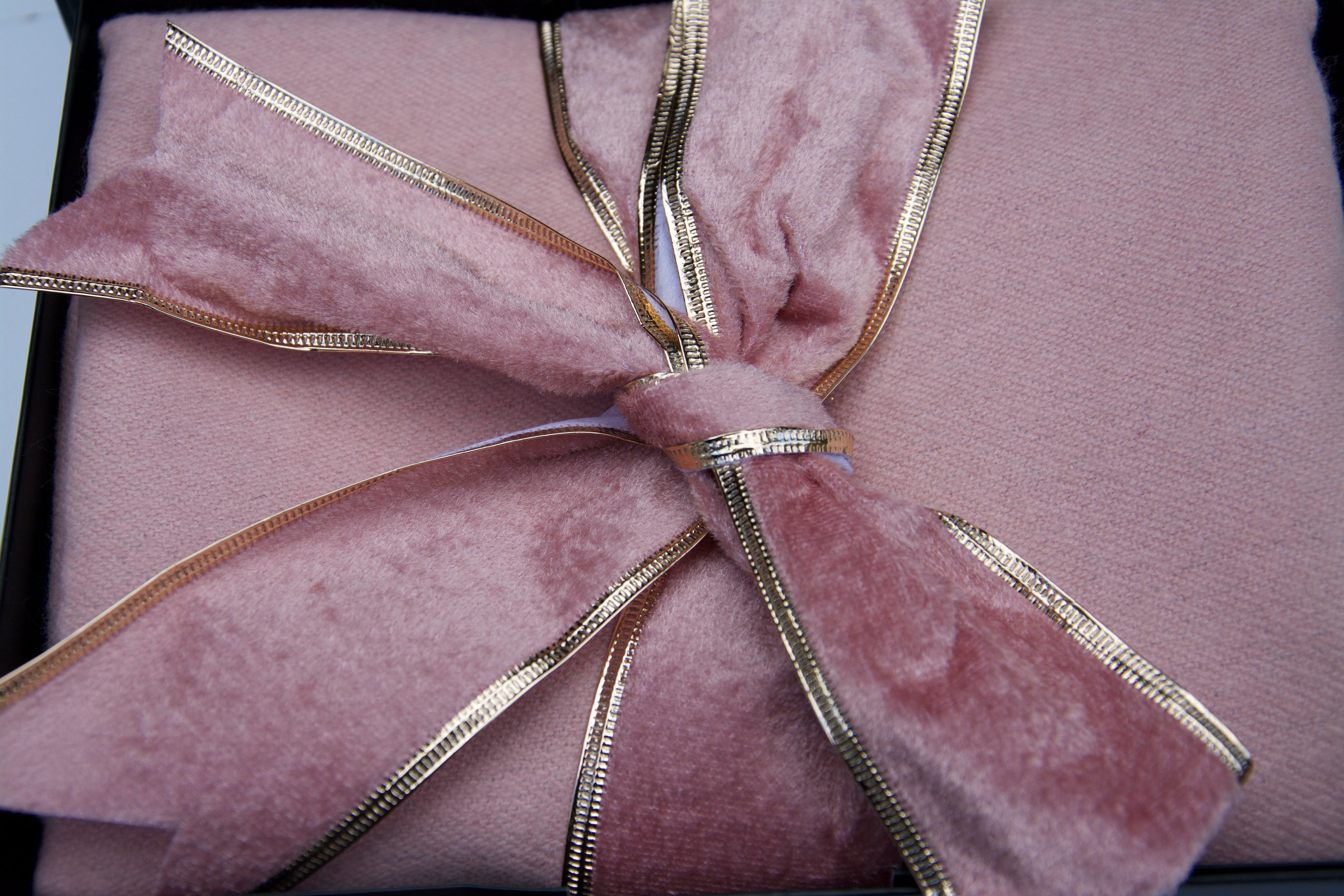 Soft Pink Scarf Luxurious Scarf box