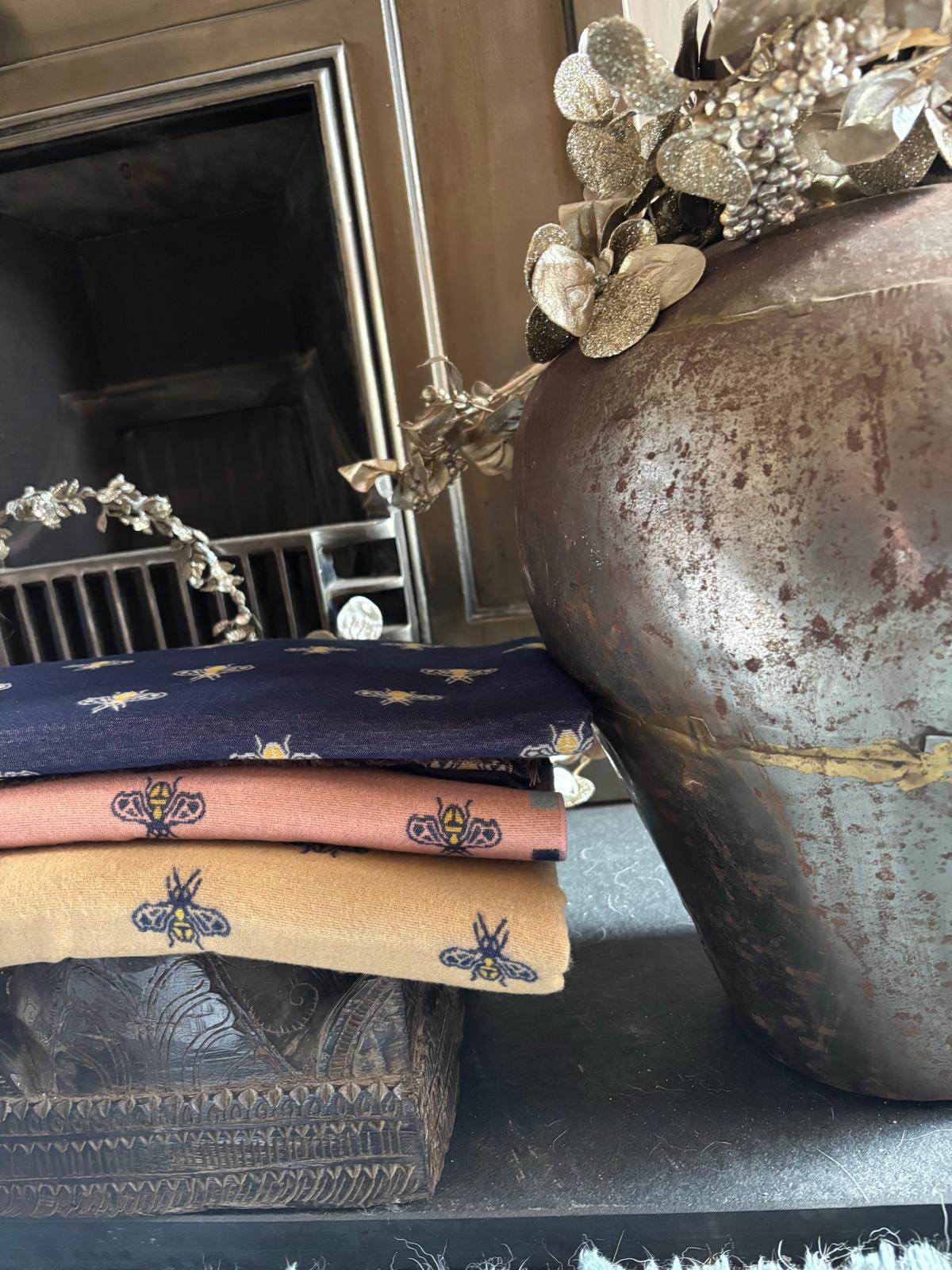 Luxury Reversible Wool Winter Scarf – Soft, Warm, Premium Wool