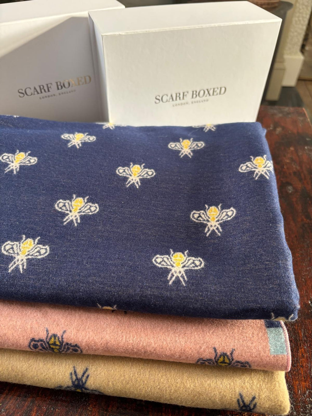 Luxury Reversible Wool Winter Scarf – Soft, Warm, Premium Wool